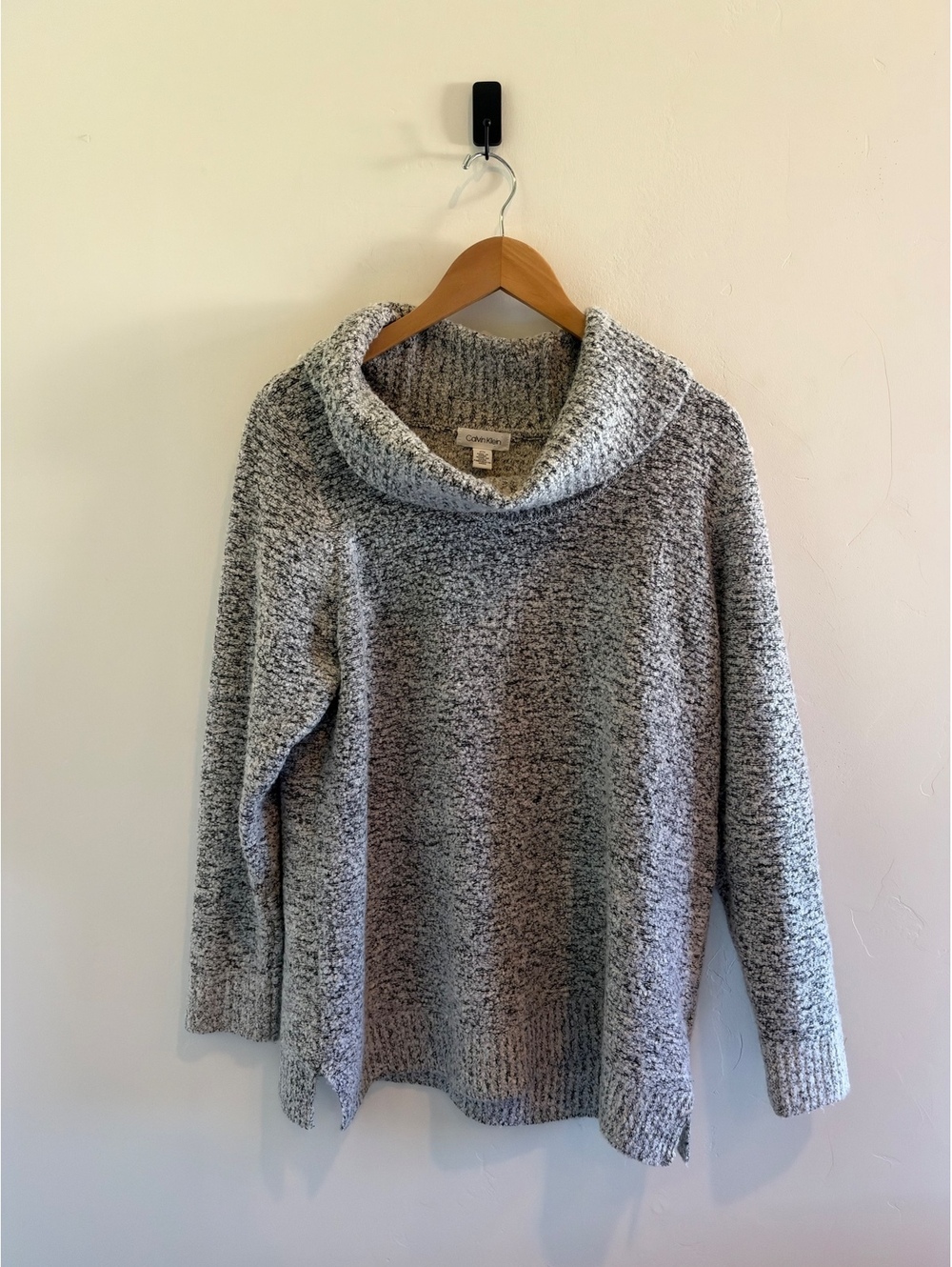 Calvin Klein Marled Gray Cowl Neck Sweater Size Large